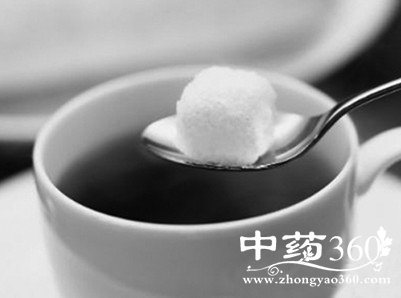 吃中药滥加糖会危害健康