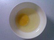 牛奶蛋羹的做法步骤1