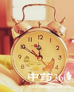 时光匆匆,相信一切总会过去