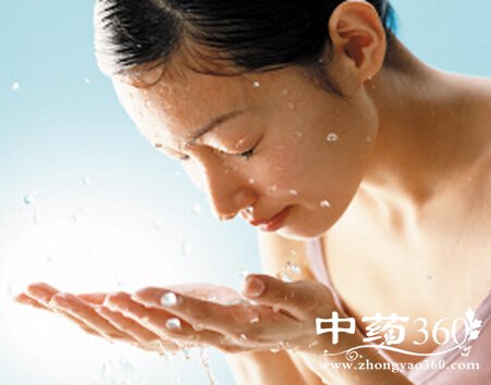 干燥皮肤如何护理 7种妙招让你拥有水润肌肤