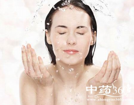 毛孔粗大 引起毛孔堵塞原因是什么?