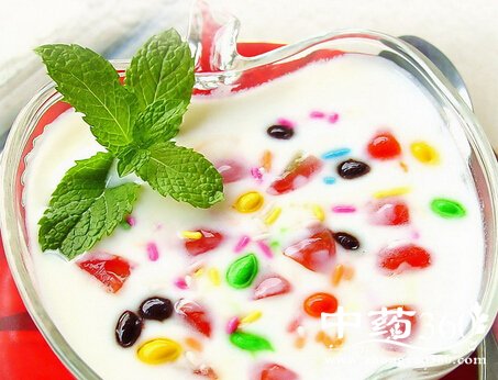 酸奶美白 自制酸奶美容面膜大揭秘