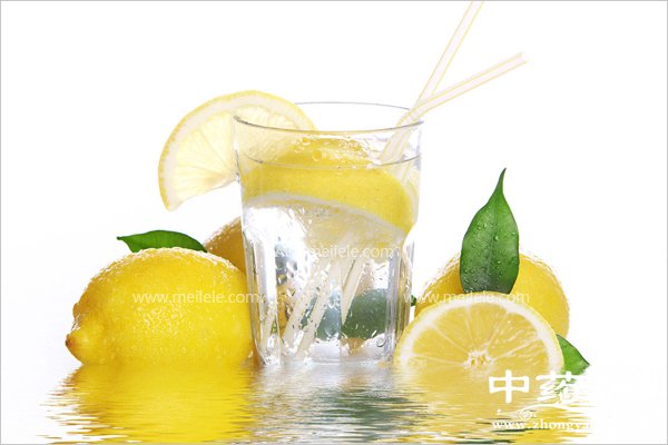 喝柠檬水的好处与坏处