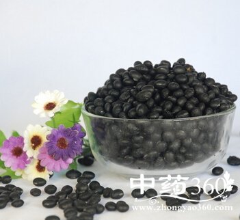 黑豆的功效与作用,黑豆薏仁茶补血益气