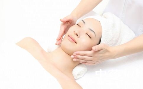 如何自制美白面膜 美白的方法 美白的方法有哪些