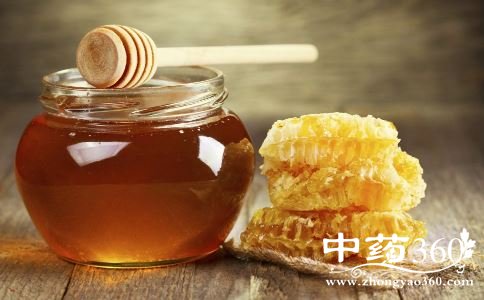 吃什么可以美白祛斑 吃什么东西可以帮助美白 哪些食物吃了美白皮肤