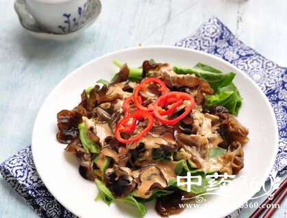 老年人清肠通便黑木耳拌冰草