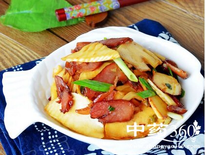 治疗食欲不振食谱春笋炒腊肉