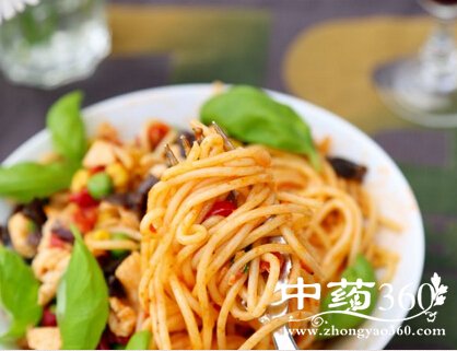 补充体力晚餐鸡肉意大利面