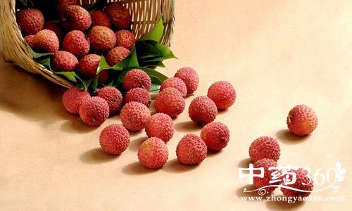 警惕荔枝病 宝宝吃一次别超五颗.jpg