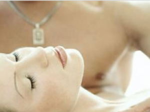 �԰���˭��ѹ����