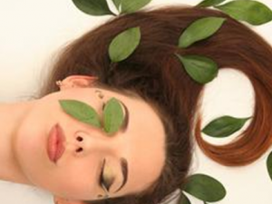 ��ҽ��ʳ�������Ը���Ů�Իƺְ�