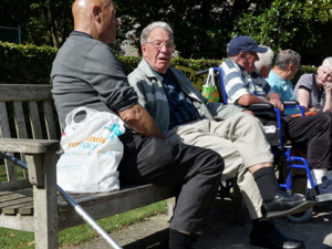 �ƺ��������Ϣʹ�ᵼ���ж�