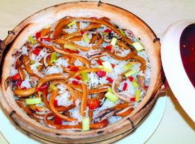 ̨ɽ��ɫ������