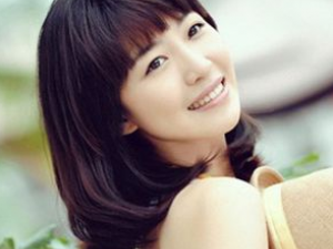 ������Ů��¶��ҩ����