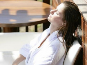 �ʵ����չ�ԡ����������