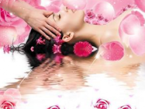 ��ʳ�ڶ��ڼ�����ʹ����ɫ����