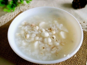 ����Ӧ����ô����Ƣ