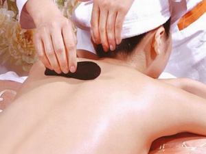 �������а����ͨ��������β�