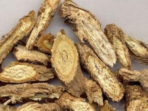 ���Ƹθ�ˮƫ��