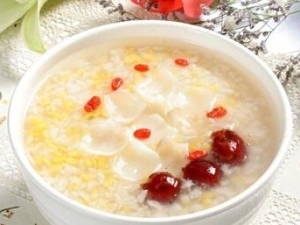 去除湿气的食疗偏方 茯苓粥可健脾祛湿