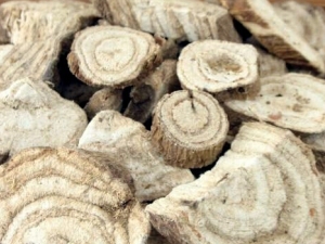 �������Ӧ�÷۸������� ���ǵ��ŵ���ʲô