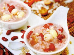 �����ڳ�ʲô ������Ů�˳���12��ʳ��ƫ��