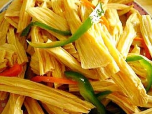 低血糖的症状 低血糖吃什么 低血糖的治疗