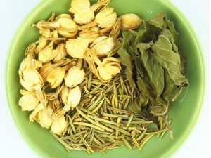 �ڵ������Сƫ�� ���춻��ȫ����