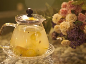 ��˯����Ӧ��þ   ���췸����ά����D