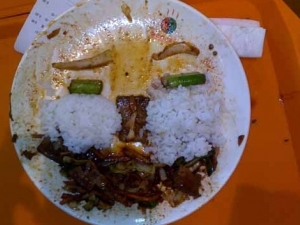 吃剩饭伤胃 如何正确的养胃呢 养胃吃什么水果