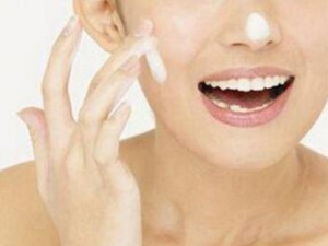 去黑头小窍门 4招巧去鼻子黑头