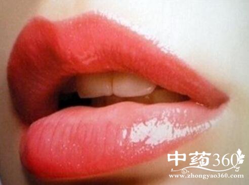 教你几招唇部嫩滑滋润的方法