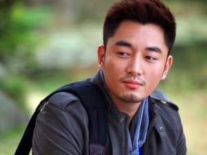 �����Ը����������������