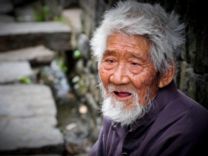 �������۾�ģ����ԭ�򼰶Բ�