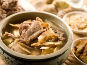 �������ݳ�ʲô�� ����ҩ���Ƽ�