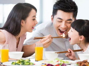 �Է��л�����Щ���� ��֪����