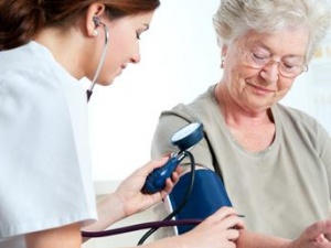 ��Щʳ����Խ���Ѫѹ Ѫѹ�ߵ����ѿ���Ŷ