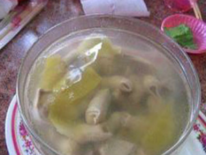 ѧ��ǰ���ӱ����Щ���� ѧ��ǰ���ӵ���ʳ����