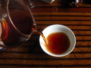 �����ʲô��ůθ ����ůθ��ʲôˮ����