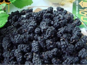 Ů�����ƶ��ʲô�� ��ʲô��ɫ����