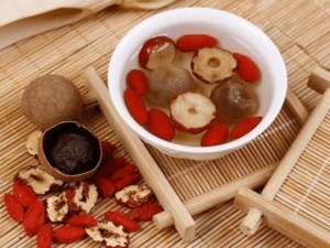 ���ڻ�ʳ��ô�� ���ڻ�ʳ��ʲô��