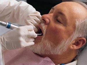 ���˰����İ�ȫ��ʩ ���˰�����ע������