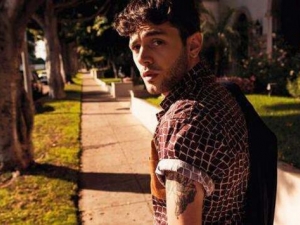 ���˲����緹��Σ�� ������γ����