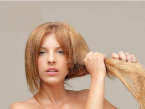 ͷ���ݻƵ�ԭ�� ͷ���ݻƵķ��� ͷ���ݻƳ�ʲô��