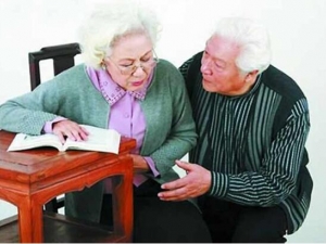 ������α�ů���Ѫ�� ����ӻ�����Ӳ���ķ�չ