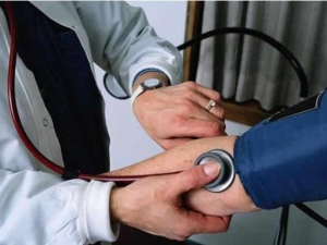 Ѫѹ쭸ߵ�ԭ�� Ѫѹ����ô�� Ѫѹ�ߵ�ע������