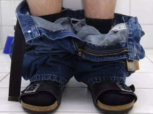 ���ڱ�����ô�� ���Ʊ��ص�ƫ��