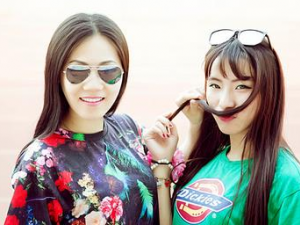 Ů�˷�ɫ���õ�ԭ�� Ů�����ӵ�к���ɫ