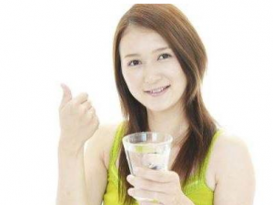 �����ס�ഺ ��ԭ���׾�����æ